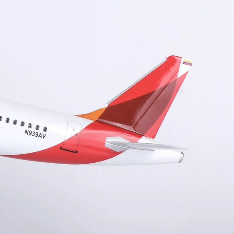 A320 Neo Avianca - Scale 1/80 - 47cm - 18,5 in - Airplane Model - Image 5