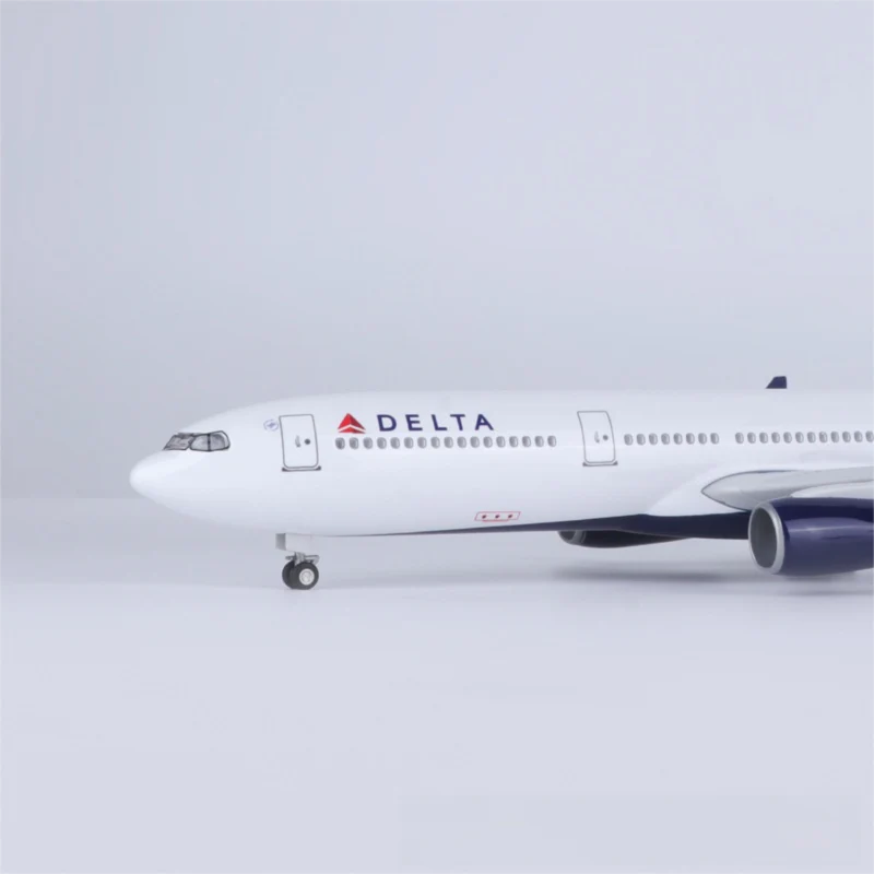 A330 Delta Airlines - Scale 1/135 - 47cm - 18.5 in - Airplane Model - Image 6