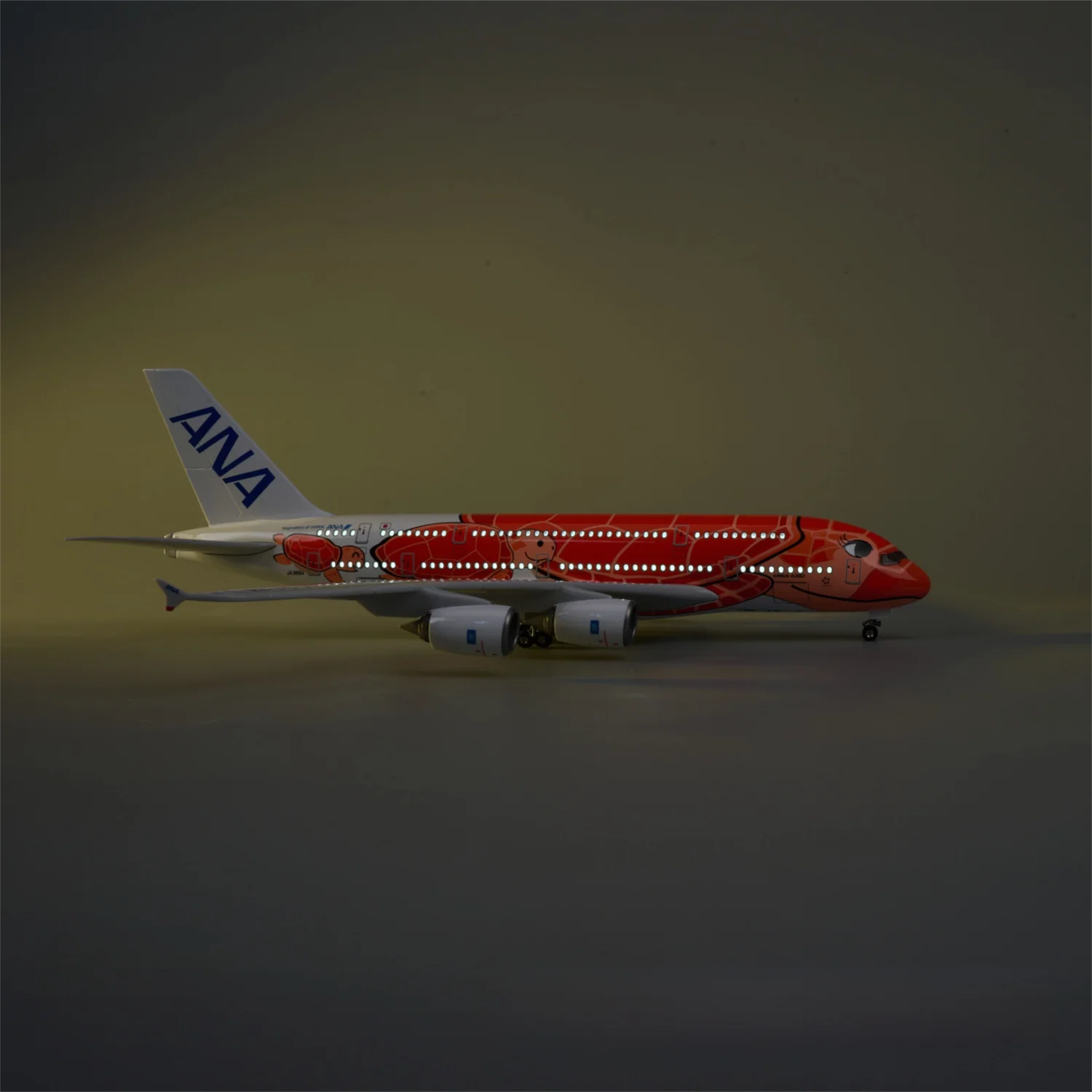 A380 ANA Japan ORANGE TURTLE - SCALE 1/160 - 47CM - 18,5 IN - AIRPLANE MODEL - Image 4