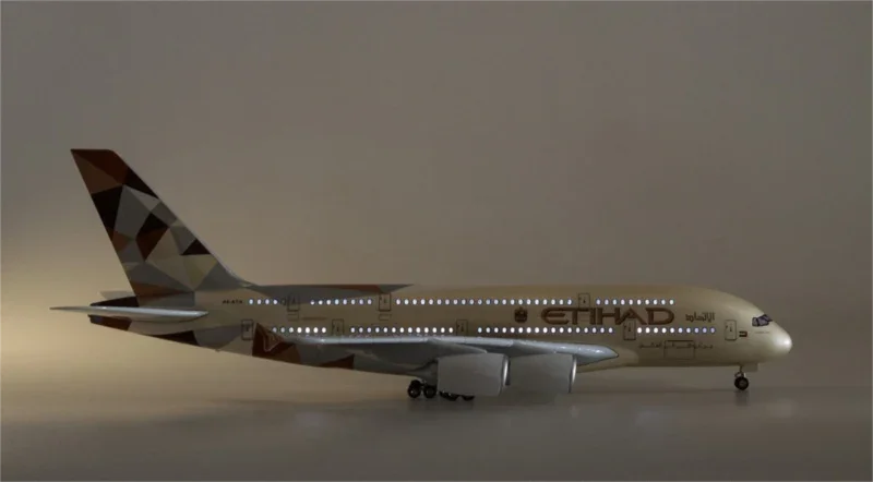 Airbus A380 Etihad 1:160 – 47 cm / 18.5 in – LED Lights - Image 7