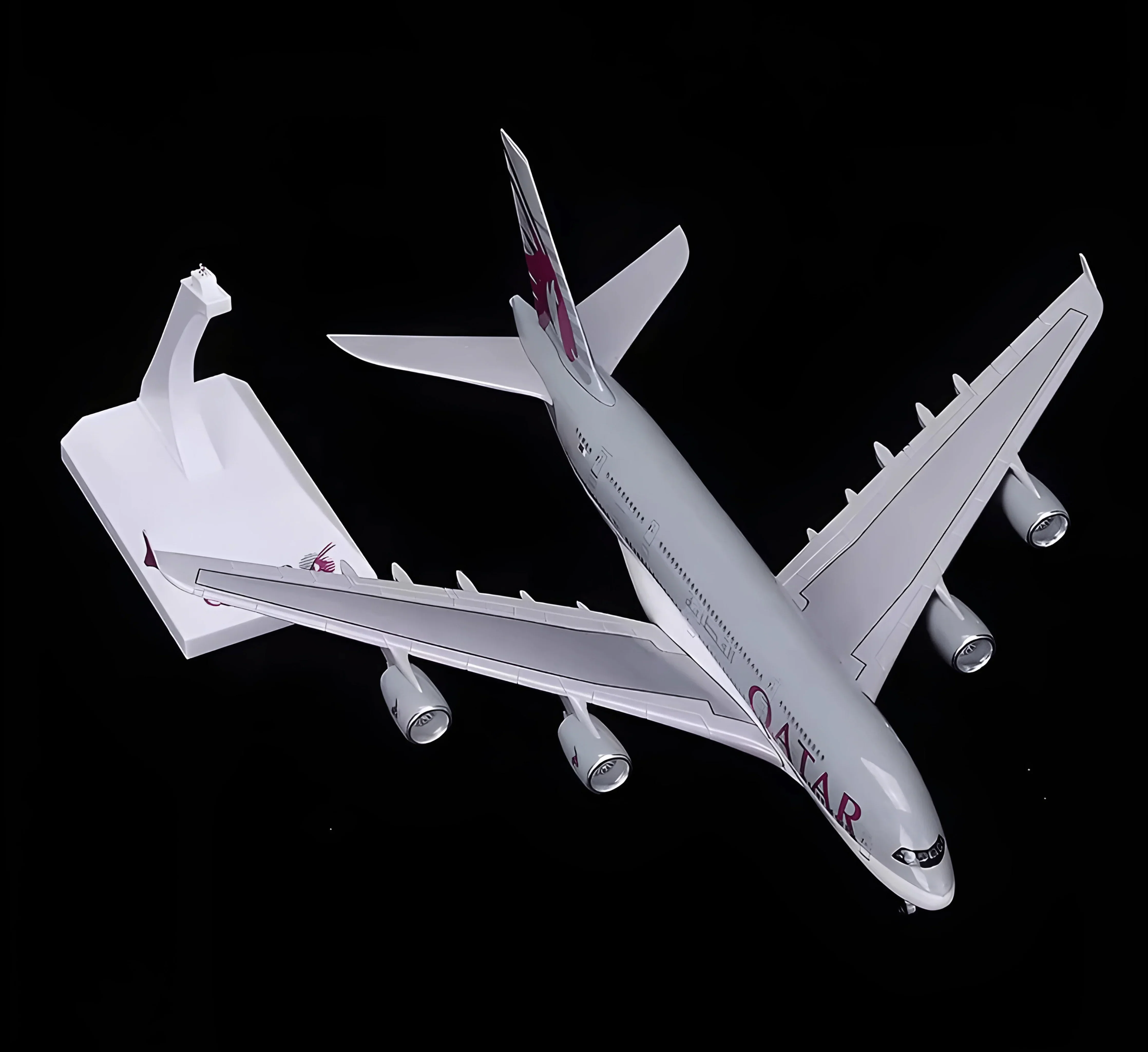 A380 Qatar- 30cm - 11.8in - LED & Sound - Airplane Model - Image 5
