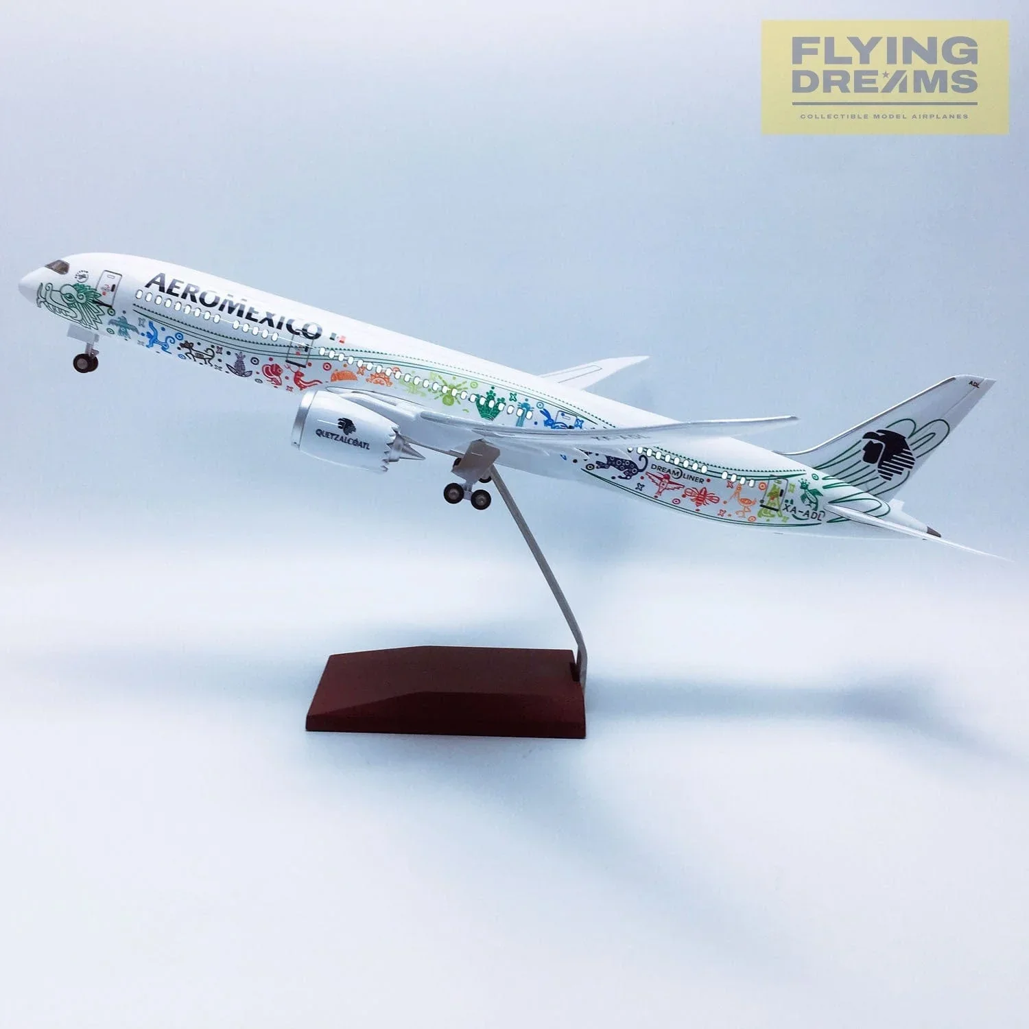 Boeing 787-9 Aeroméxico "Quetzalcóatl" – Scale 1:130 (43 cm / 16.9 in) - Image 6