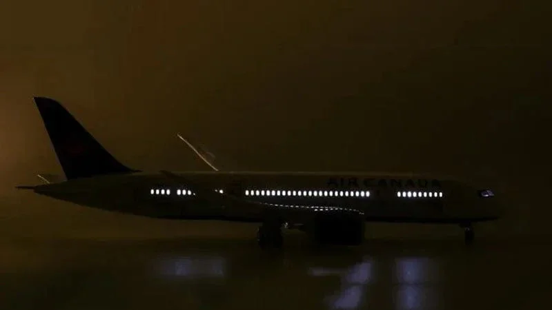 B787 Air Canada Dreamliner - Scale 1/130 - 43cm - 16.9 in - Image 11