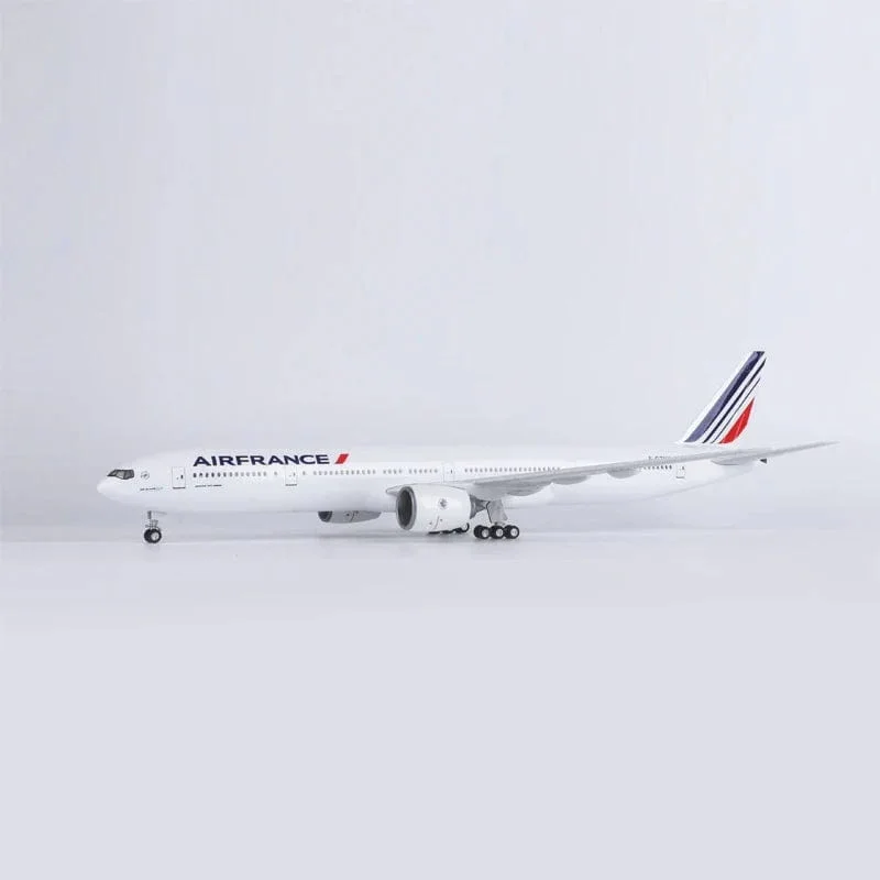 B777 Air France - Scale 1/157 - 47CM - 18,5 in - Airplane Model - Image 6