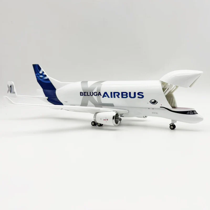 Airbus Beluga Aircraft Model 1:180 - "Flying Whale" with Opening Nose - 30cm/11.8" Resin - Image 3