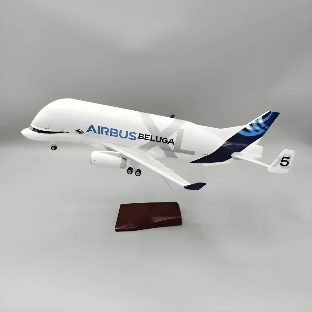 Airbus Beluga - Scale 1/150 - 42cm - 16.5in - Airplane Model - Image 5