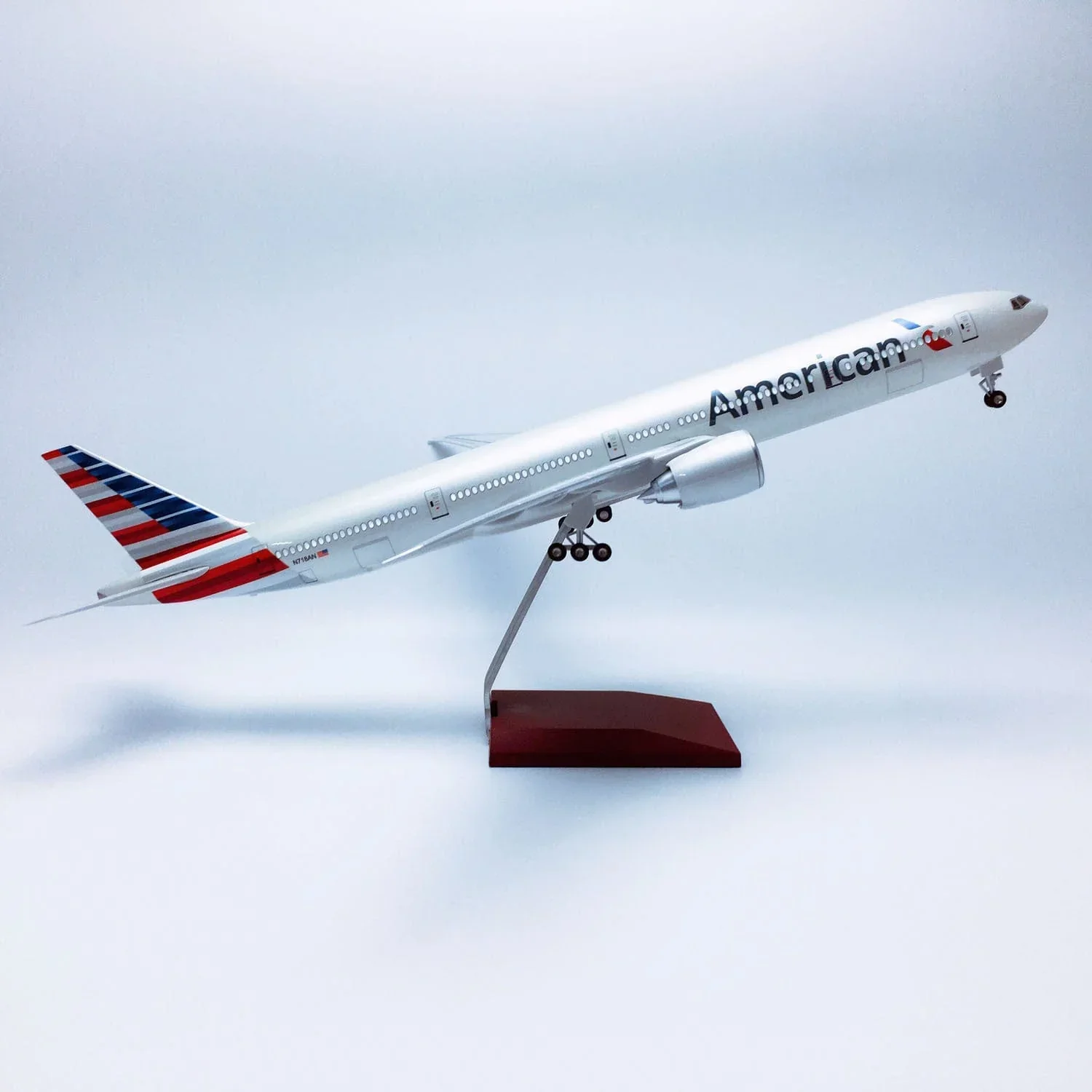 B777 American Airlines - Scale 1/157 - 47CM - 18,5 in - Airplane Model - Image 4