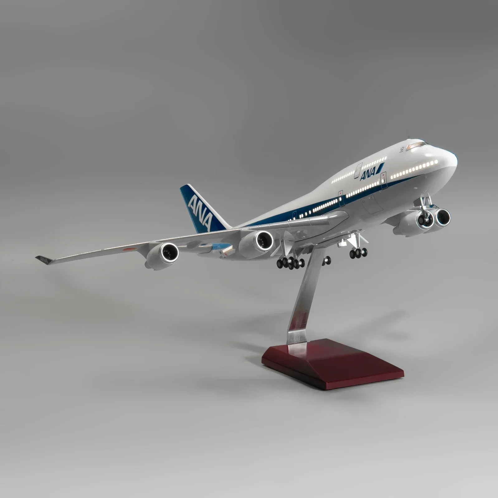 B747-400 ANA Japan - Scale 1/150 - 47cm - 18.5 in - Airplane Model - Image 4