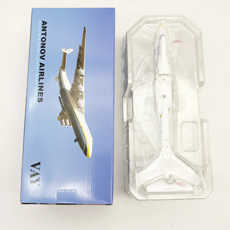 Antonov An-225 Mriya – Scale 1:280 – 30 cm (11.8 in) – Resin – Cargo Transport Model - Image 3