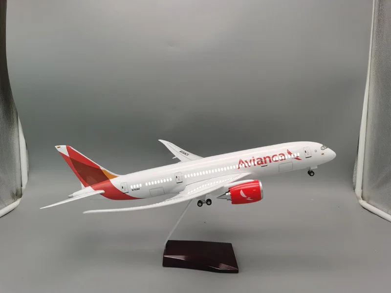 B787 Avianca - Scale 1/130 - 43cm - 16.9 in - Airplane Model - Image 10