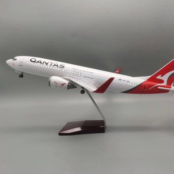 B737-800 Qantas - Scale 1/80 - 47cm - 18.5 in - Airplane Model - Image 5