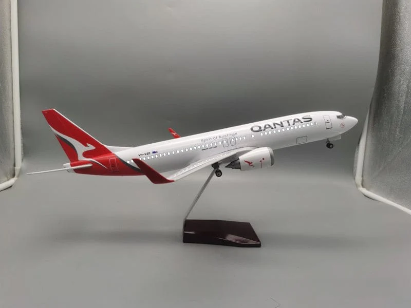 B737-800 Qantas - Scale 1/80 - 47cm - 18.5 in - Airplane Model - Image 7