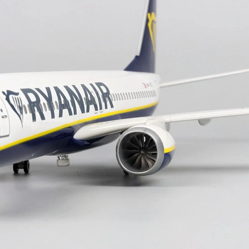 B737-800 Ryanair - Scale 1/80 - 47cm - 18.5 in - Airplane Model - Image 10