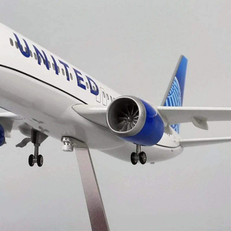 B737 Max United Airlines - Scale 1/80 - 47cm - 18.5 in - Airplane Model - Image 8