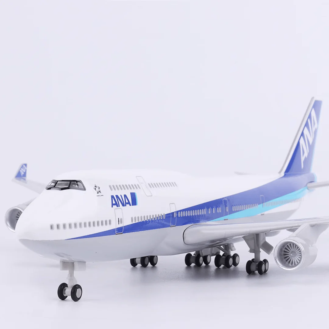 B747 ANA Japan - 30cm - 11.8in - LED & Sound - Airplane Model - Image 3
