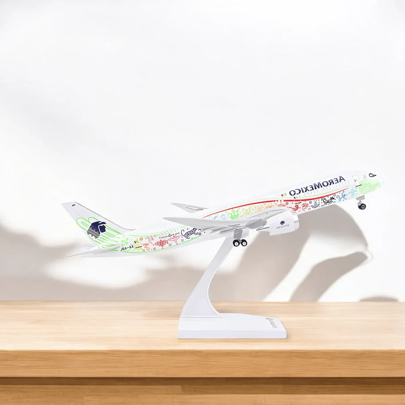 B787 Aeromexico Quetzalcoatl - 30cm - 11.8in - LED & Sound - Airplane Model - Image 3