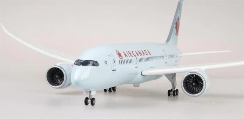 B787 Air Canada Dreamliner - Scale 1/130 - 43cm - 16.9 in - Green Livery - Image 8