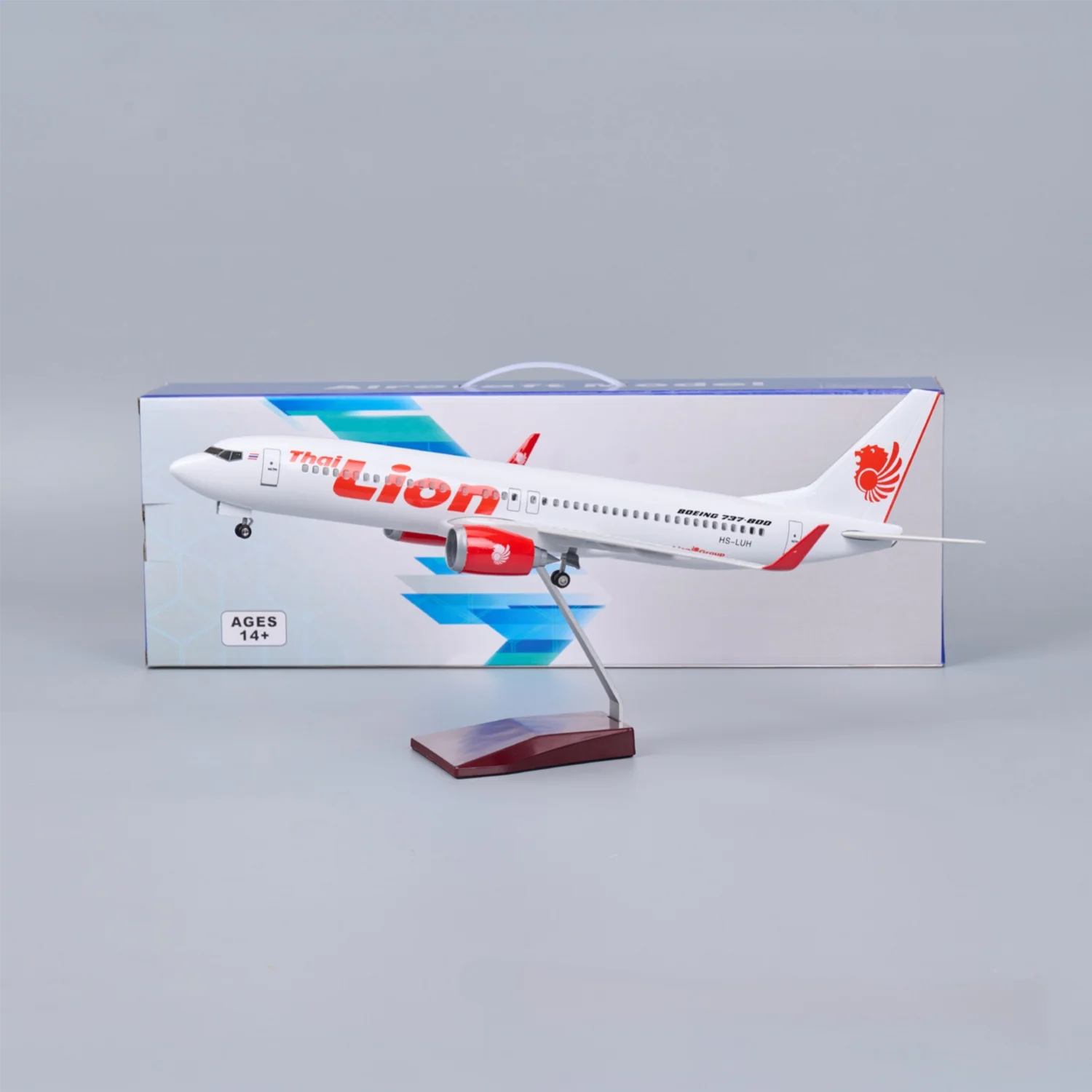 Boeing 737 Thai Lion Air – Scale 1:80 (47 cm / 18.5 in) - Image 8