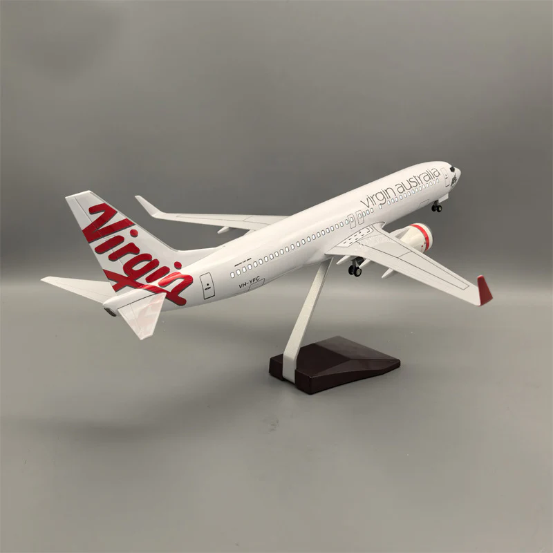 Boeing 737 Virgin Australia – Scale 1:80 (47 cm / 18.5 in) - Image 4