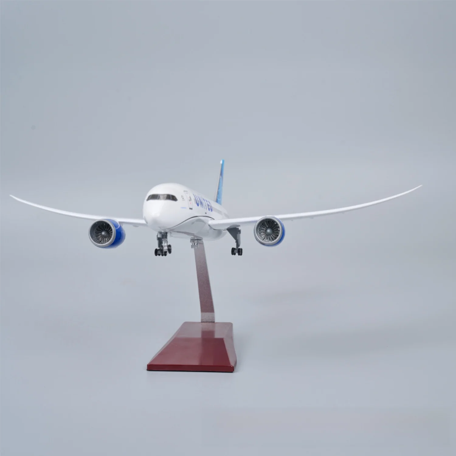 B787-9 United Airlines – SCALE 1:130 (43 CM / 16.9 IN) - New Livery - Image 5