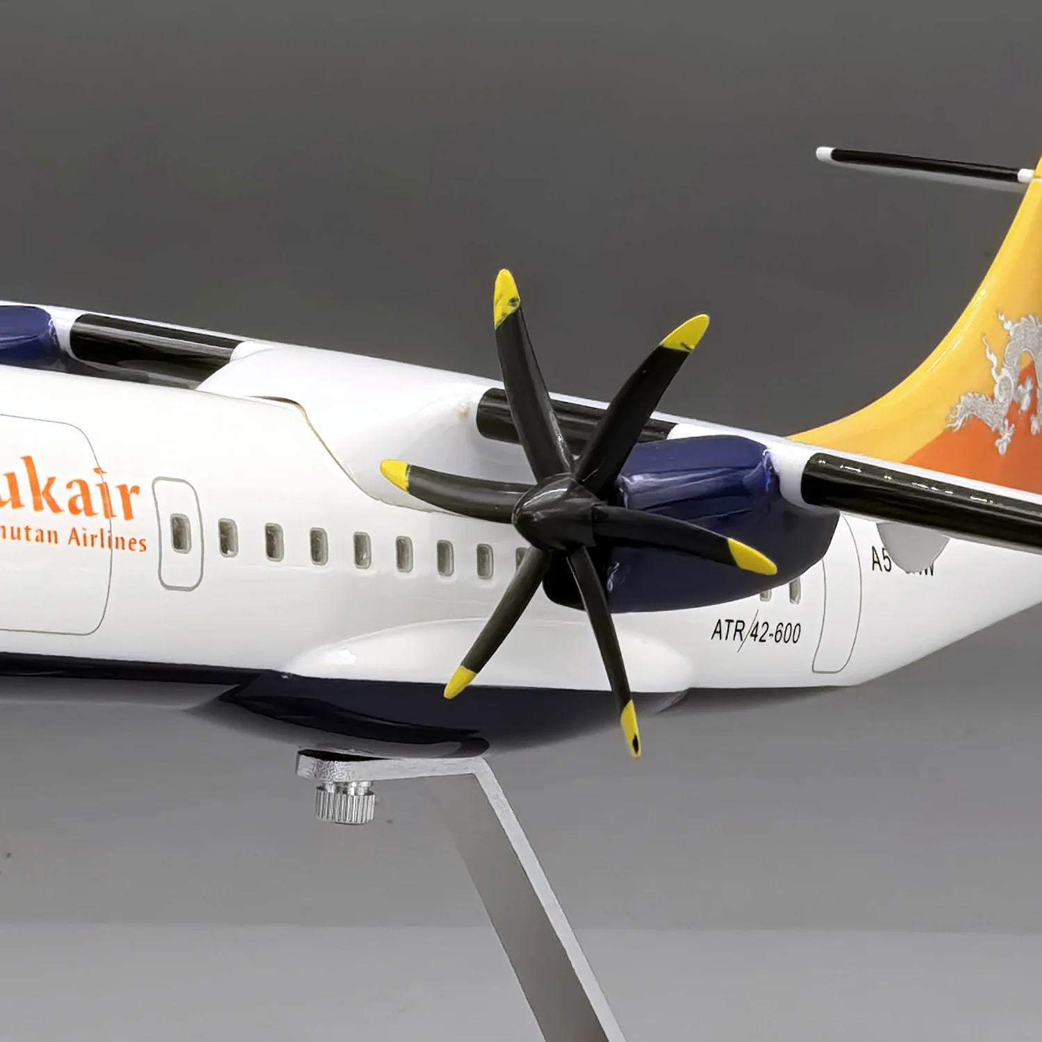 Drukair ATR42-600 Aircraft Model 1:70 Scale - Premium Resin Display with Stand - 32cm/12.6" - Image 3