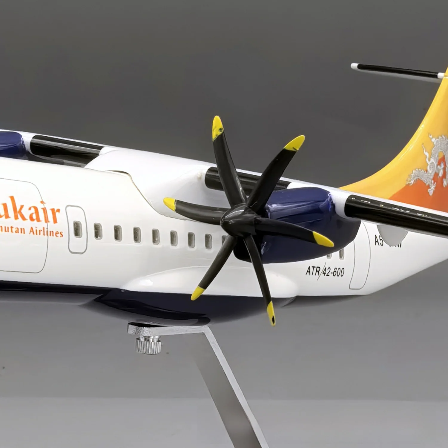 Drukair ATR42-600 Aircraft Model 1:70 Scale - Premium Resin Display with Stand - 32cm/12.6" - Image 7