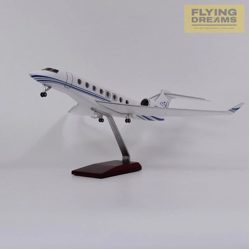 Gulfstream G650ER - Scale 1:50  - L:17in - 45cm - Image 5