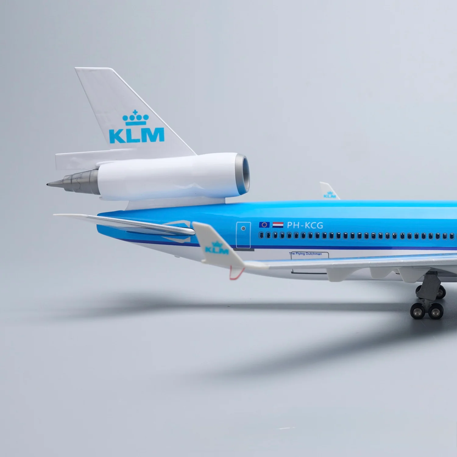 KLM MD-11 McDonnell Douglas – Scale 1:130 – 47 cm/18.5 in – ABS Resin – Optional LED Lights - Image 6