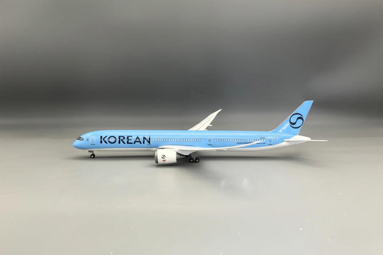 Boeing 787-10 Korean Air 1:145 – 43 cm / 16.9in – LED Lights - Image 8