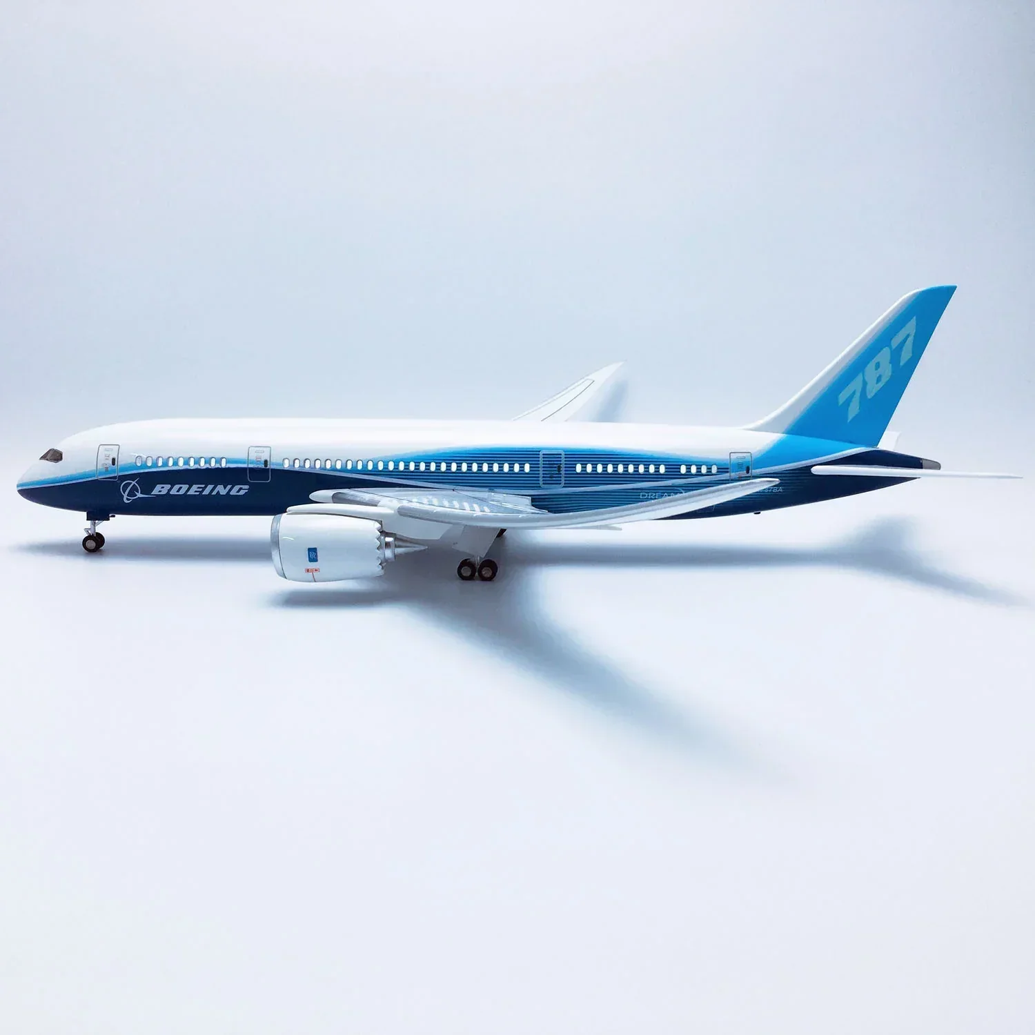 B787 Prototype Dreamliner - Scale 1/130 - 43cm - 16.9 in - Image 3