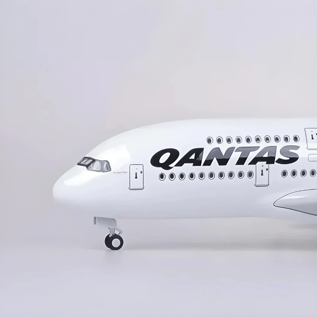 A380 Qantas Airline - Scale 1/160 - 47cm - 18.5 in - Airplane Model - Image 6