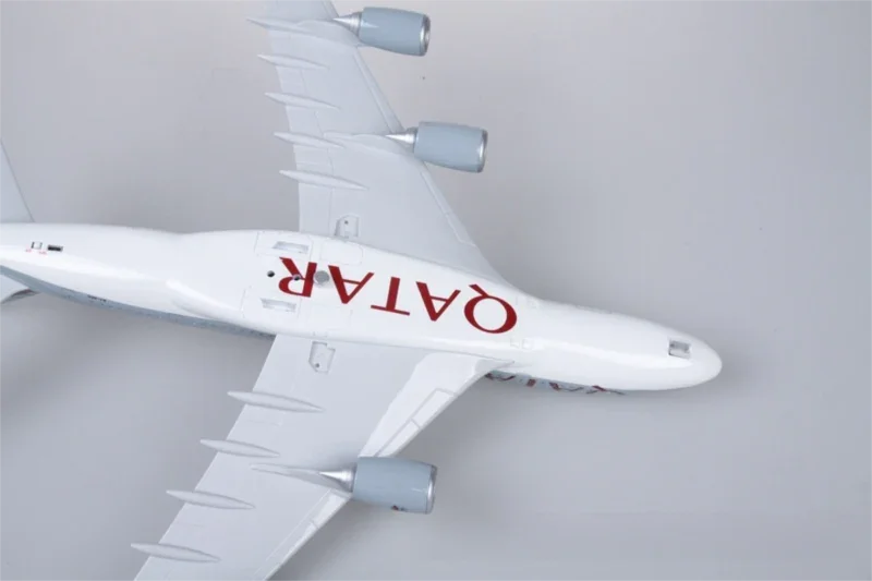 A380 Qatar - Scale 1/160 - 47cm - 18.5 in - Airplane Model - Image 5