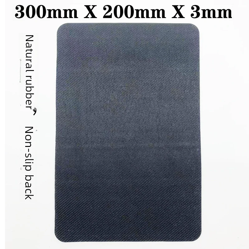 Silicone Runway Mat – 30×20 cm (11.8 × 7.87 in) - Image 4