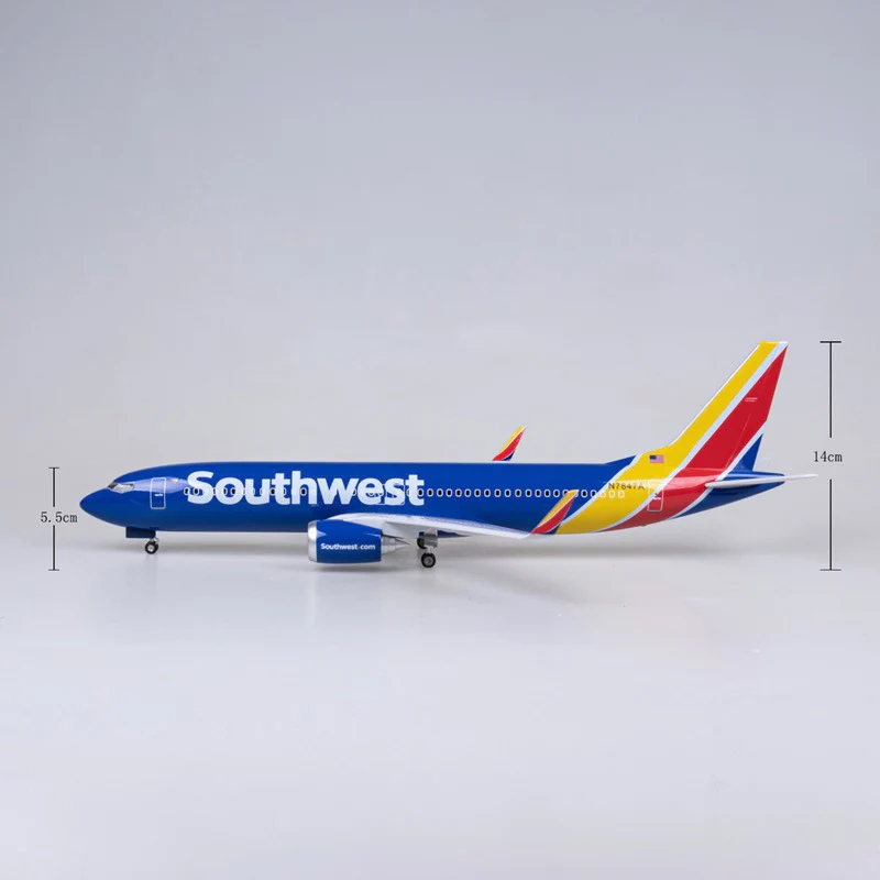 Boeing 737-700 Southwest 1:80 – 47 cm / 18.5 in – LED Lights - Image 13