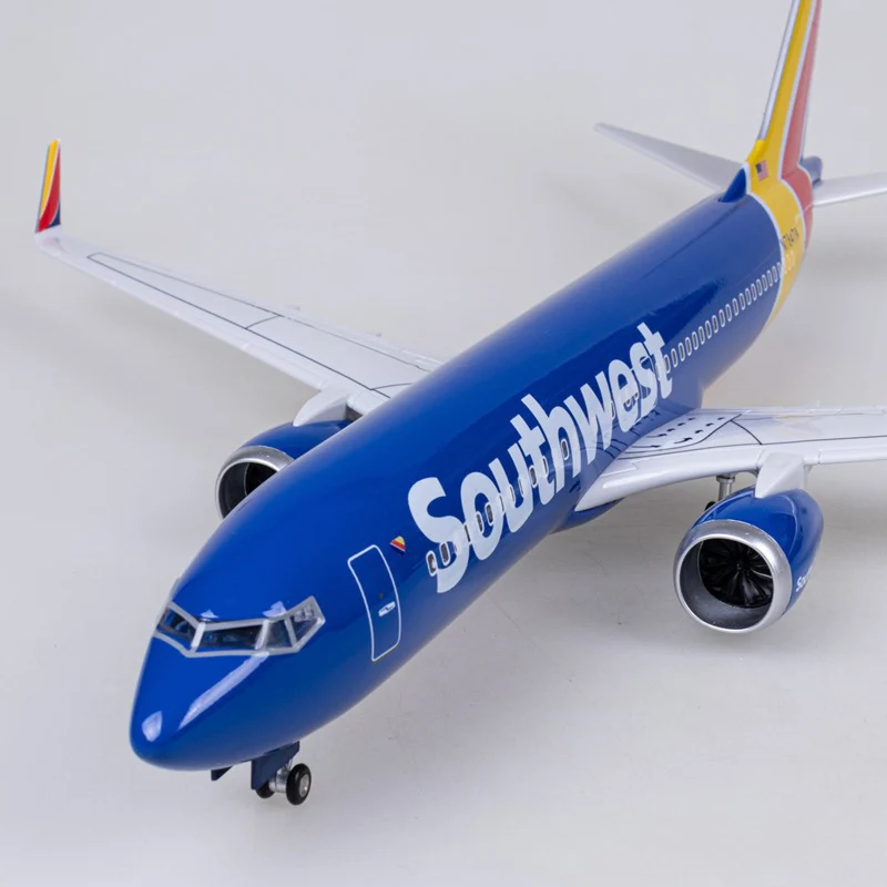 Boeing 737-700 Southwest 1:80 – 47 cm / 18.5 in – LED Lights - Image 7