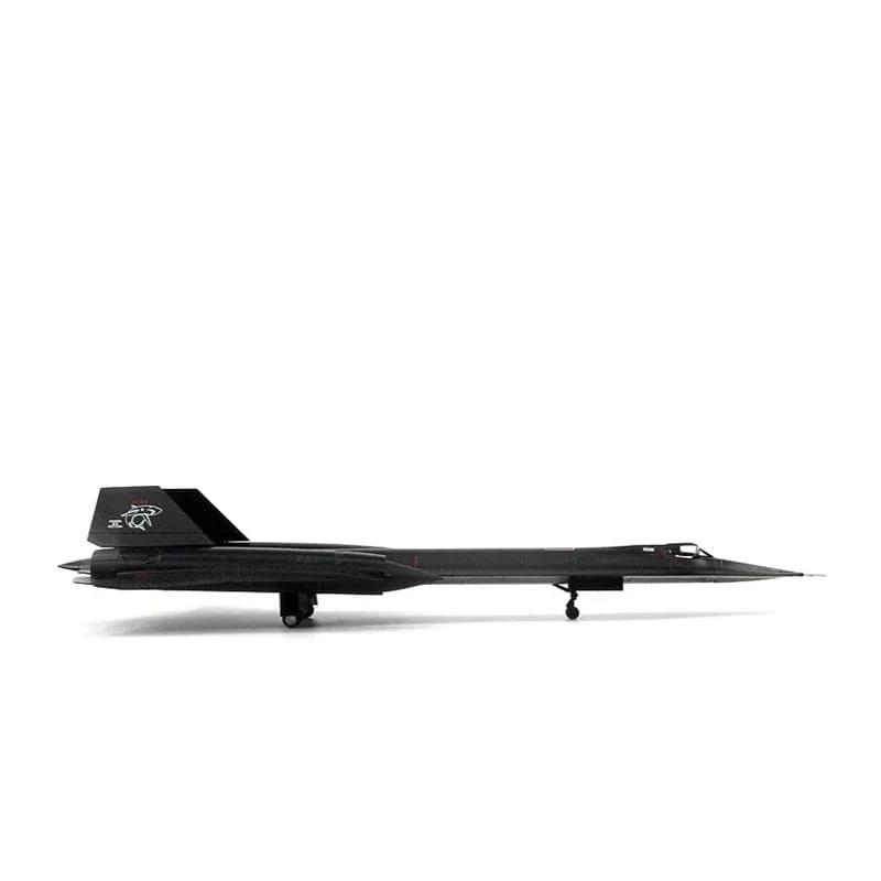 SR-71A Blackbird United States Air Force - Scale 1:72 - 45CM -17.7in - Image 4