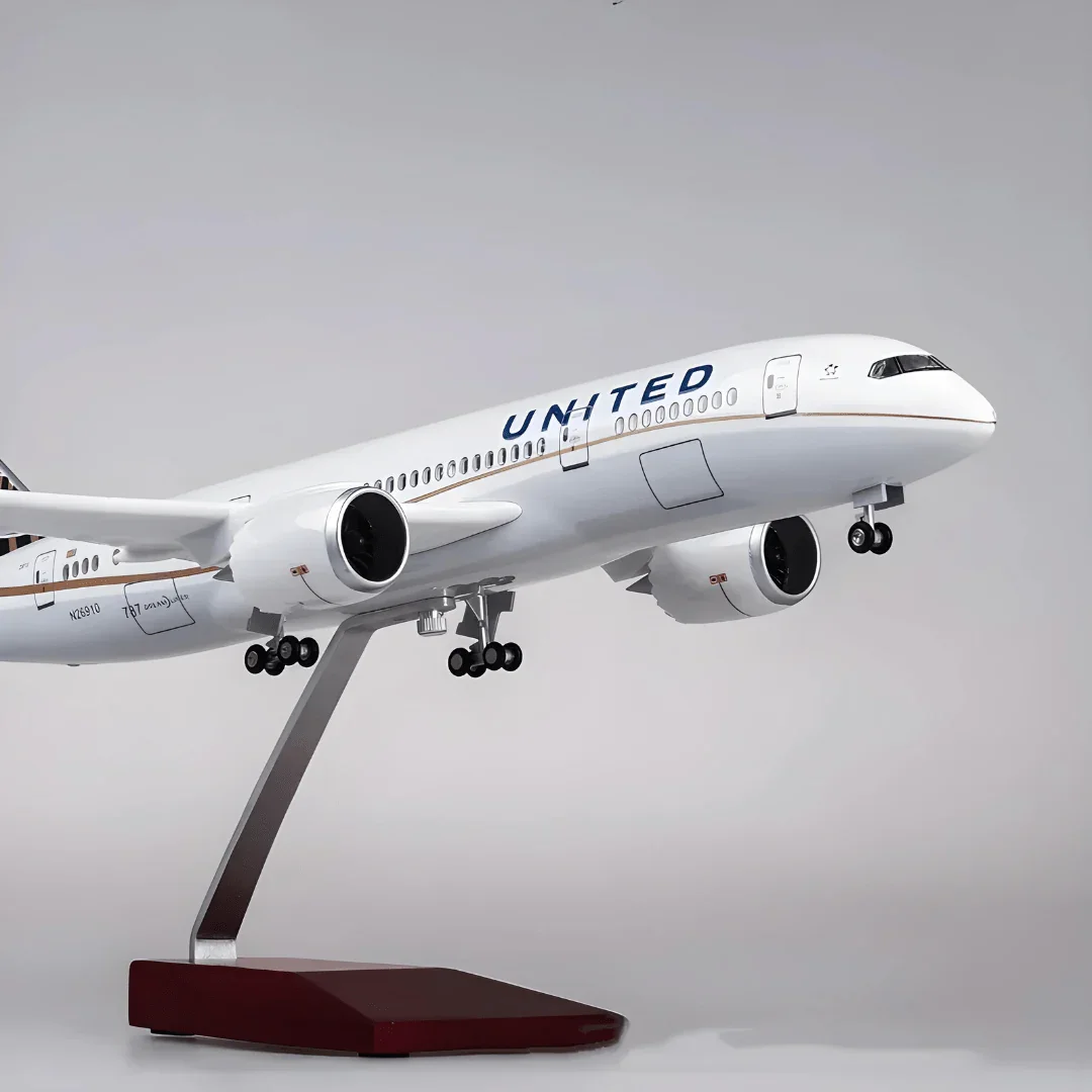 B787-9 United Airlines – Scale 1:130 (43 cm / 16.9 in) - Image 5