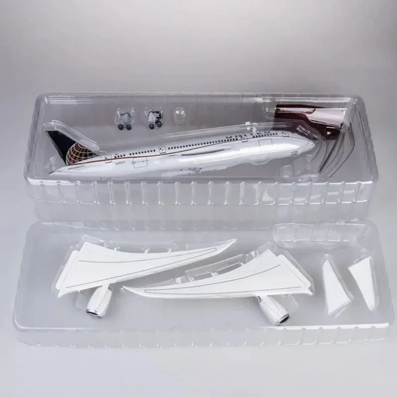 B787-9 United Airlines – Scale 1:130 (43 cm / 16.9 in) - Image 6